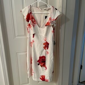 Guess dress white with beautiful flower detailing
